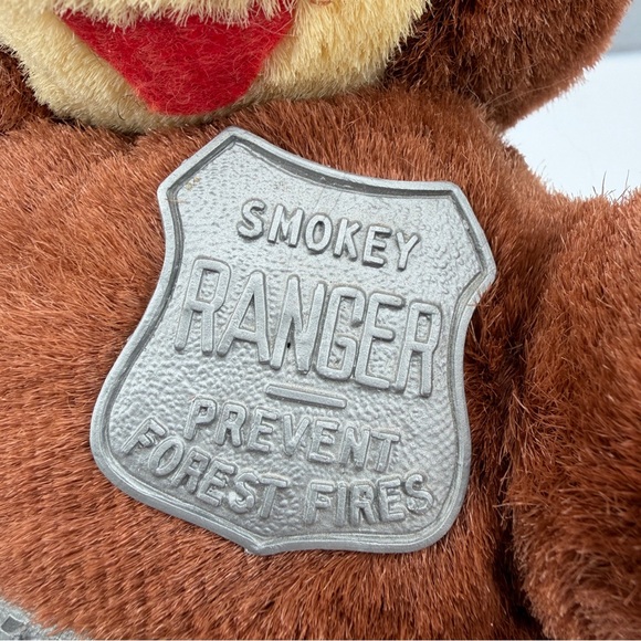 Vintage Ideal Toy Smokey Bear Plush Forest Park Ranger Badge Belt Buckle USA - Picture 9 of 16